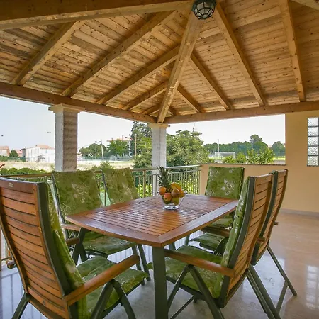 Holiday home Cera Fuer 12 Personen